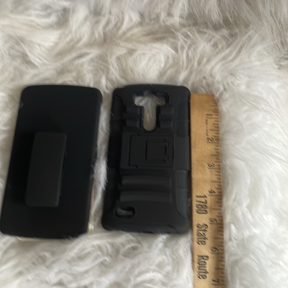 Phone case - Picture 3 of 5